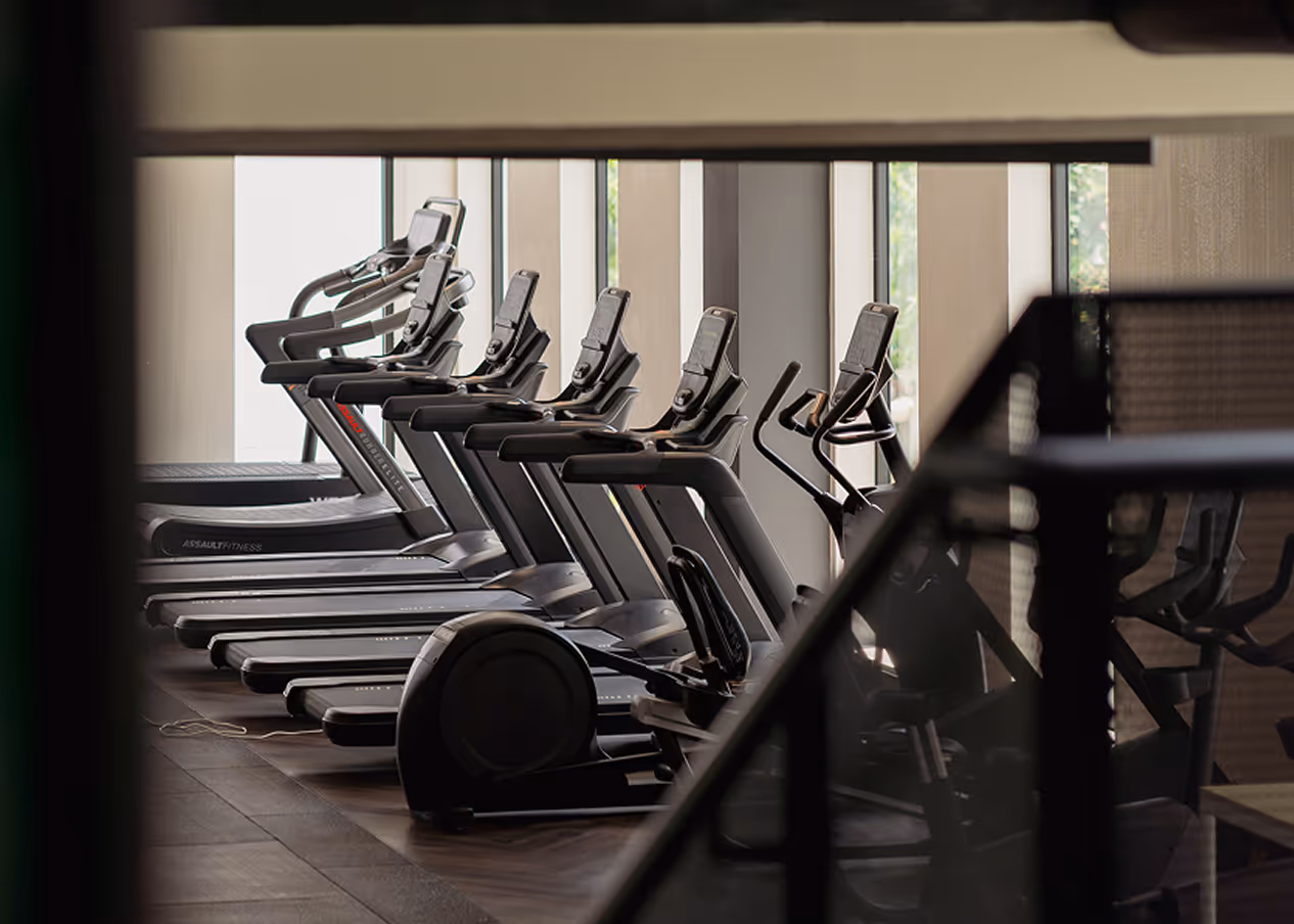 Cardio zone on Athletic floor at STEEL District 7