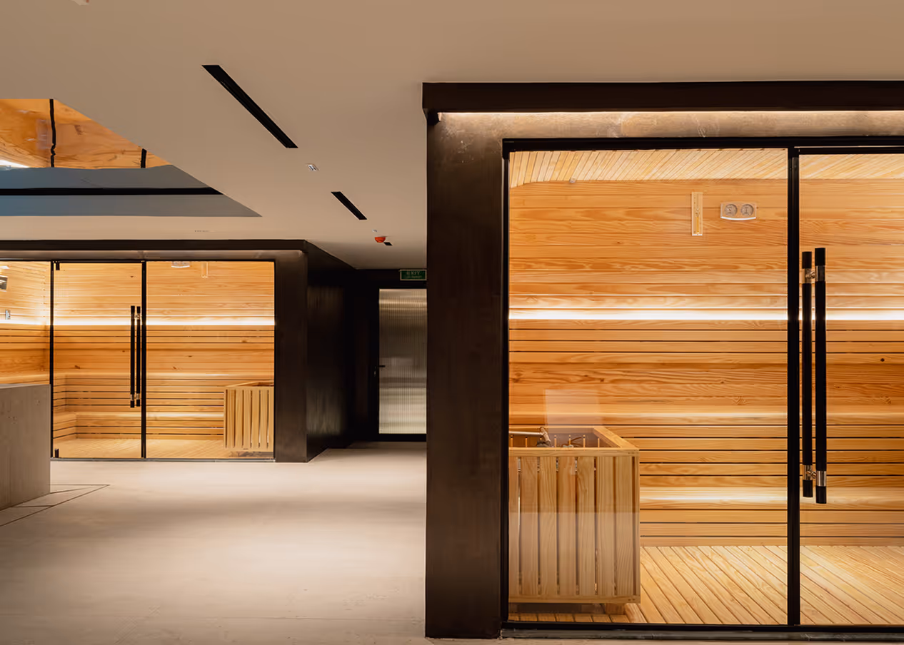 Sauna room at STEEL gym District 7