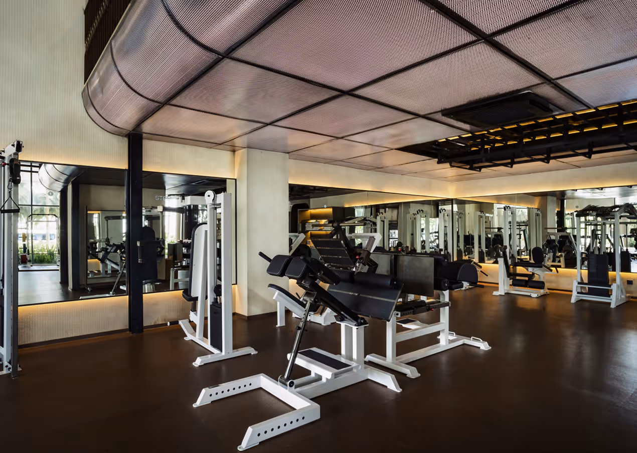 Weight training area at STEEL gym District 2